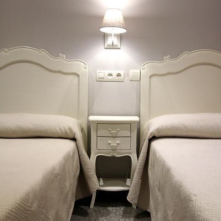 Hotel Maestranza Севилья Экстерьер фото
